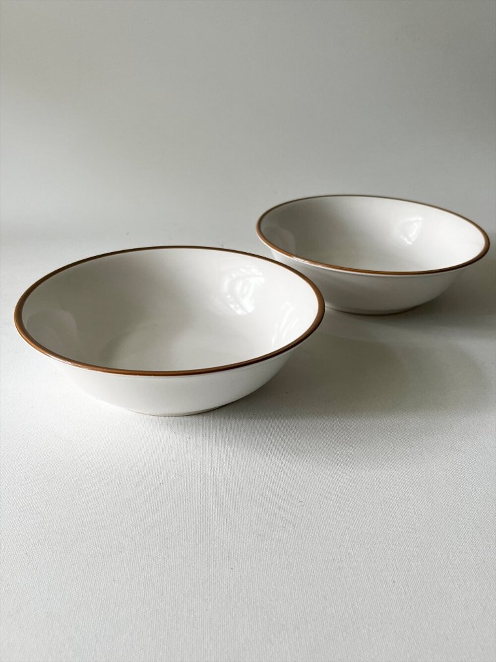 Vintage Nitto Overtones Japan Cereal Soup Bowls 6.5” Brown Rim Set of 2 MCM